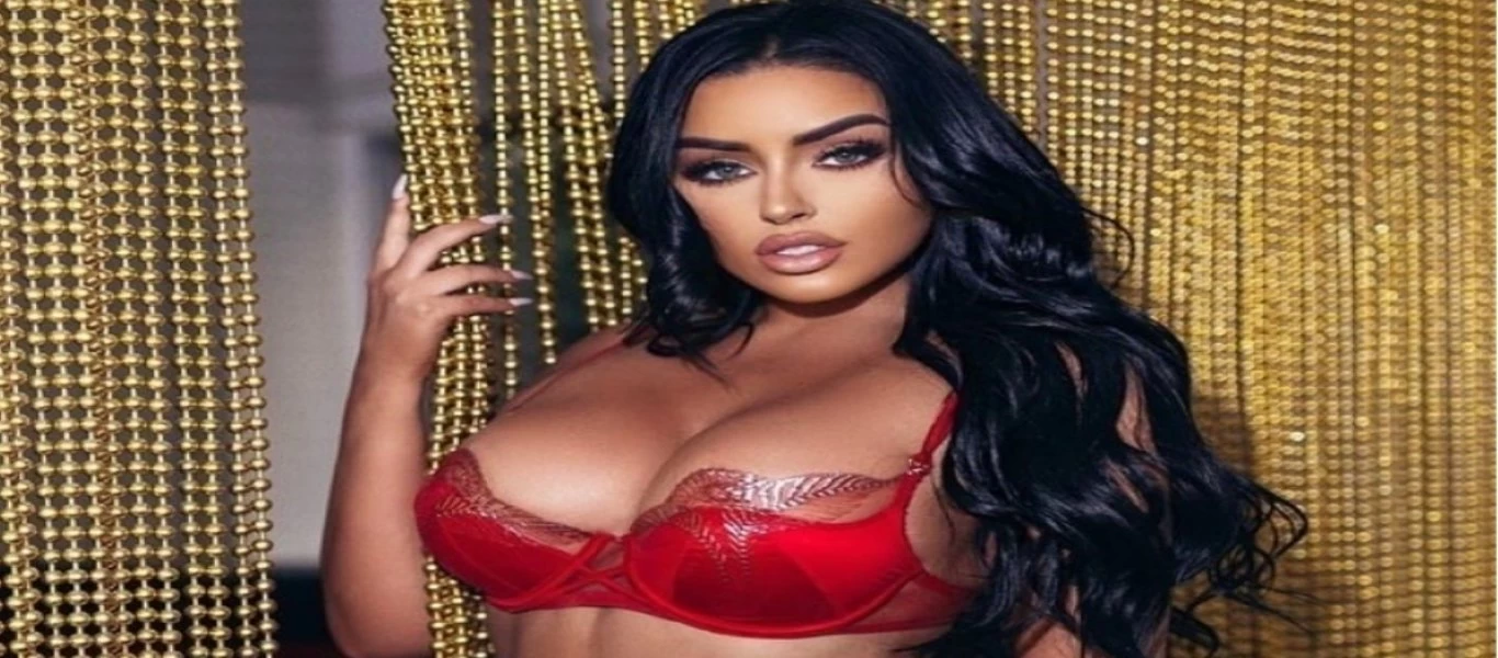 Abigail Ratchford: Υπάρχει λόγος που την αποκαλούν «βασίλισσα» του Instagram